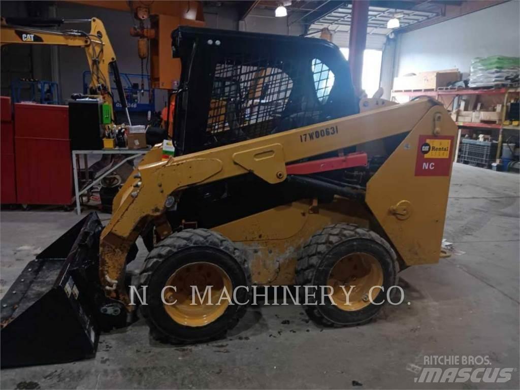 CAT 236D H2CN Chargeuse compacte