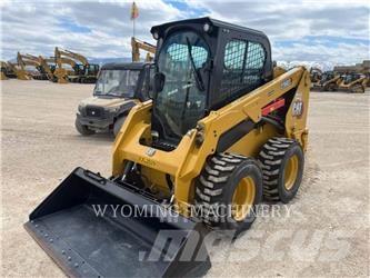 CAT 236D3 Chargeuse compacte
