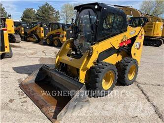 CAT 236D3 Chargeuse compacte