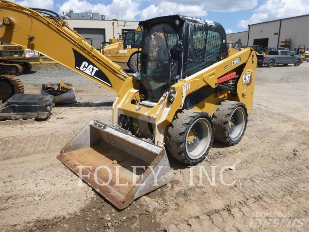 CAT 236D3 Chargeuse compacte