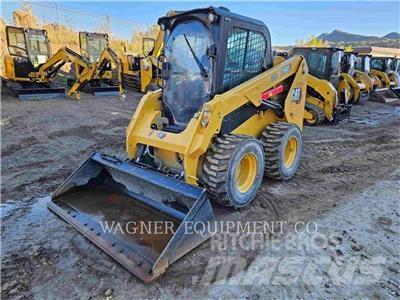 CAT 236D3 Chargeuse compacte