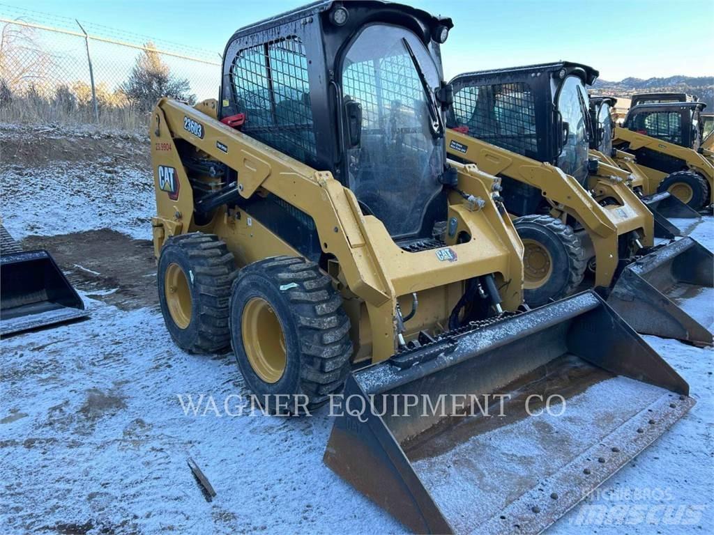 CAT 236D3 Chargeuse compacte