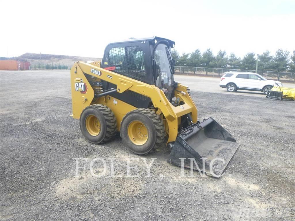 CAT 236D3 Chargeuse compacte