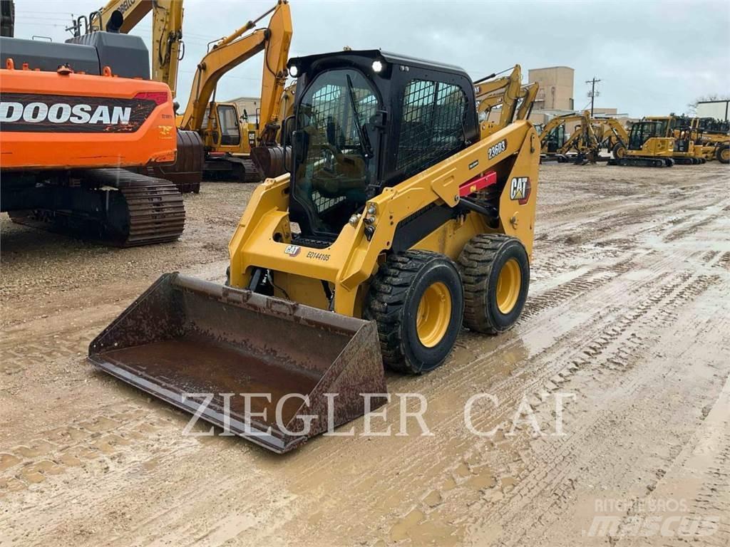 CAT 236D3 Chargeuse compacte