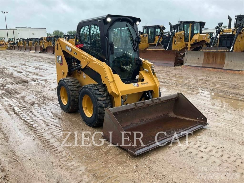 CAT 236D3 Chargeuse compacte