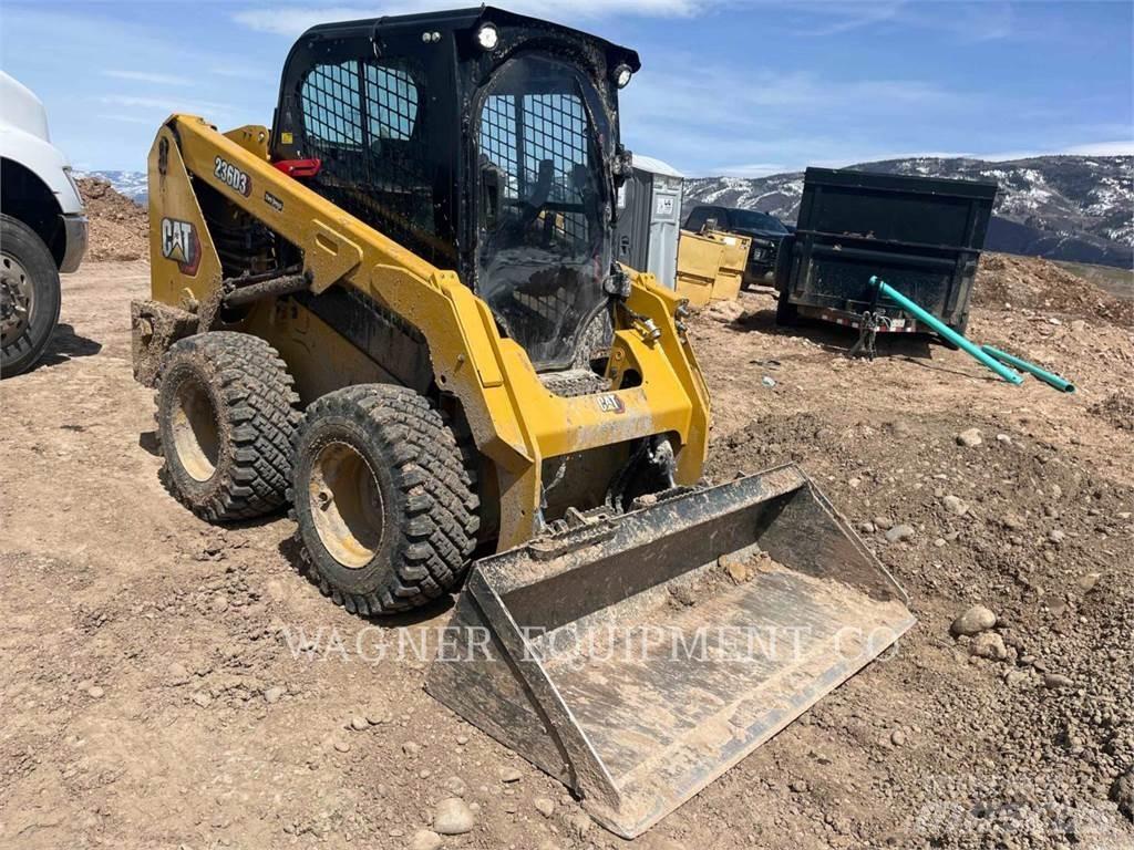 CAT 236D3 Chargeuse compacte