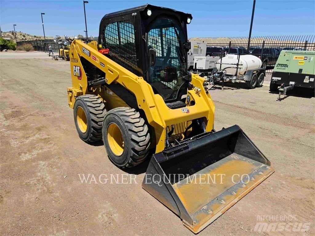 CAT 236D3 Chargeuse compacte