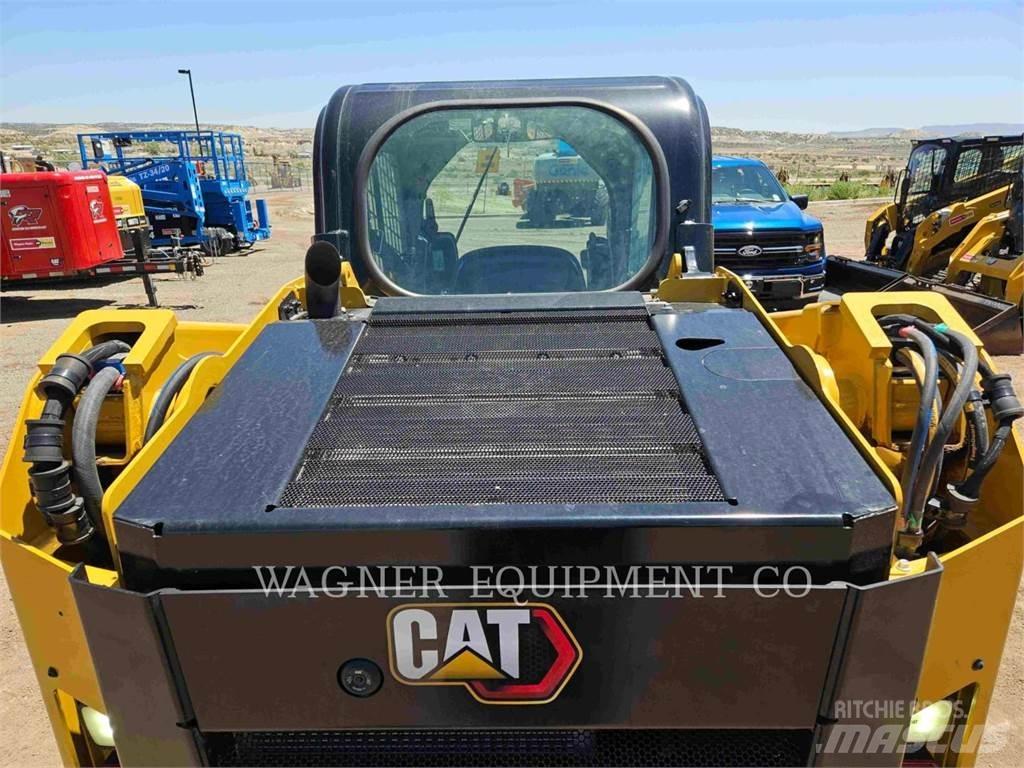 CAT 236D3 Chargeuse compacte