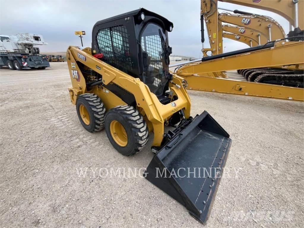CAT 236D3 Chargeuse compacte