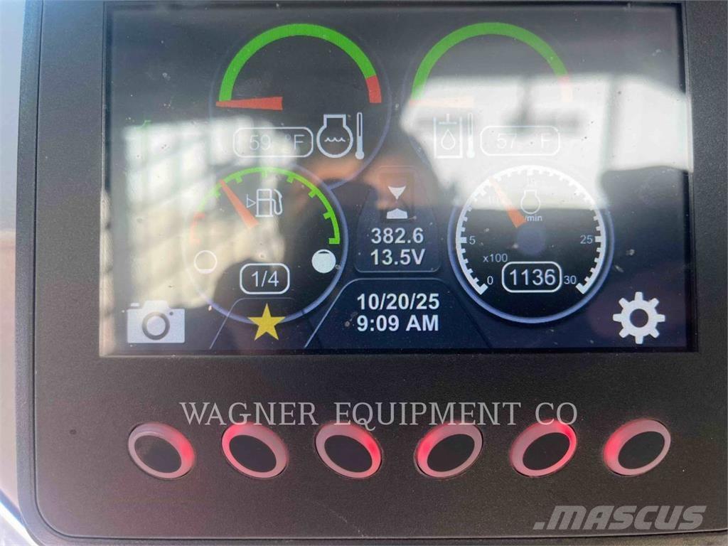 CAT 236D3 Chargeuse compacte