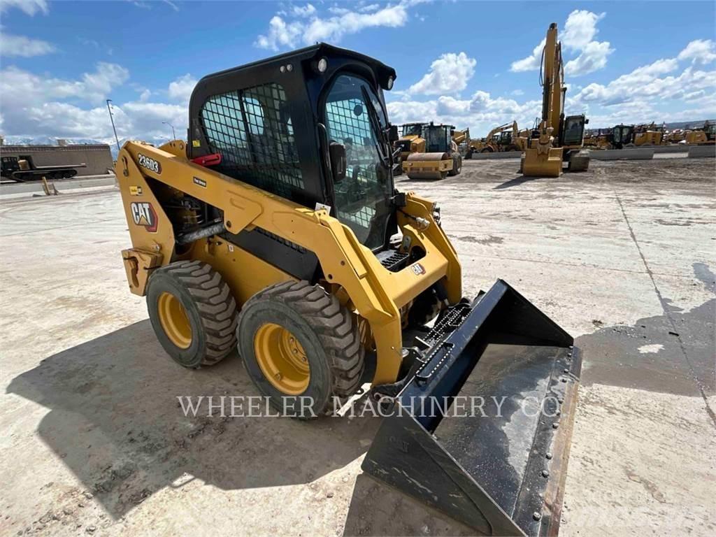 CAT 236D3 C3H2 Chargeuse compacte