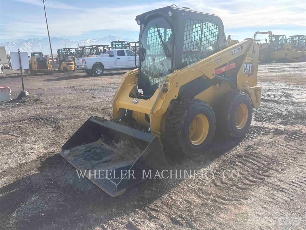 CAT 236D3 C3H2 Chargeuse compacte