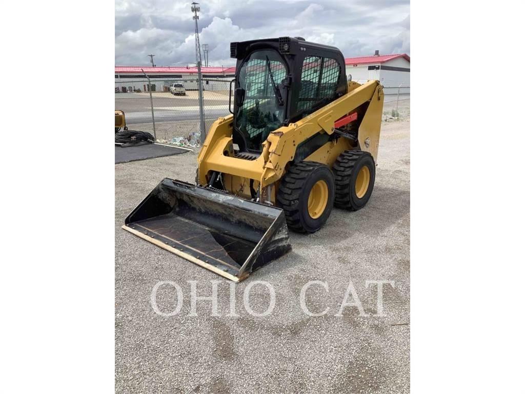 CAT 236D3 C3H2 Chargeuse compacte