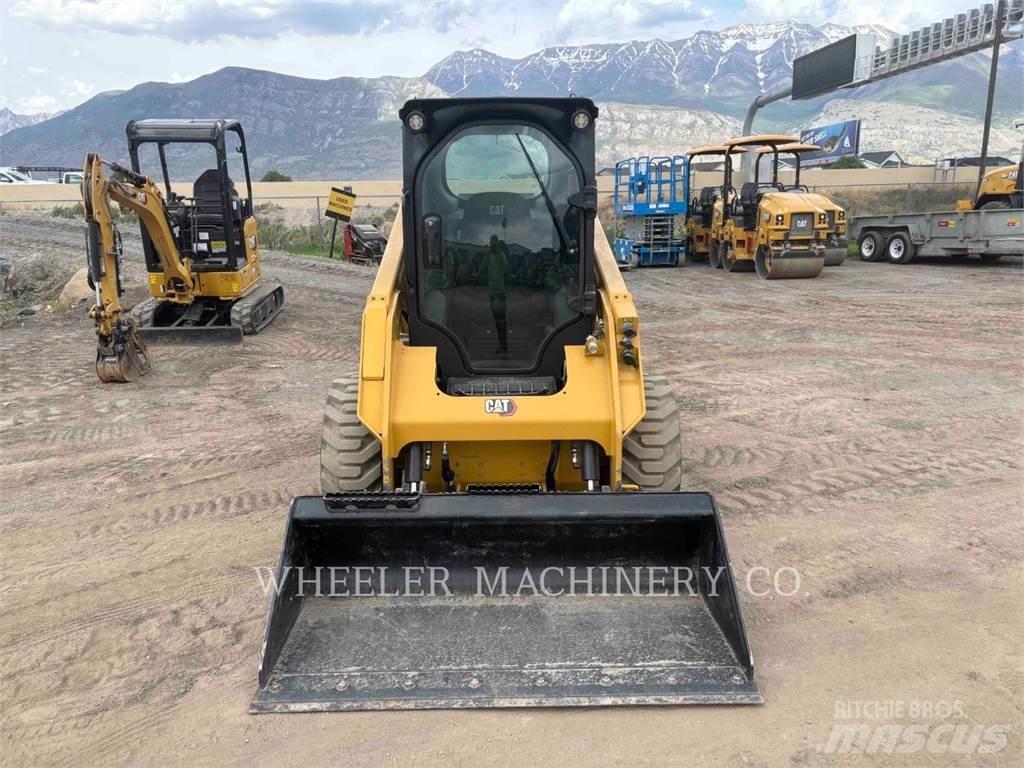 CAT 236D3 C3H2 Chargeuse compacte