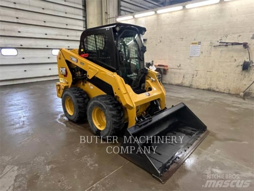 CAT 236D3 C3H2 Chargeuse compacte