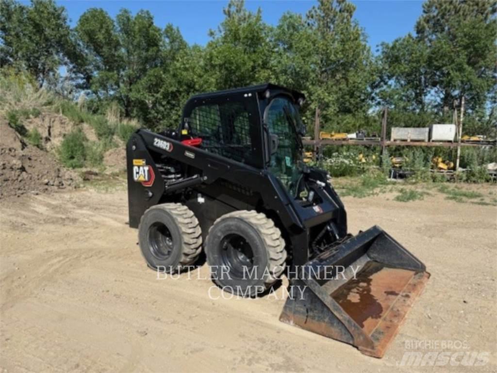 CAT 236D3 C3H2 Chargeuse compacte