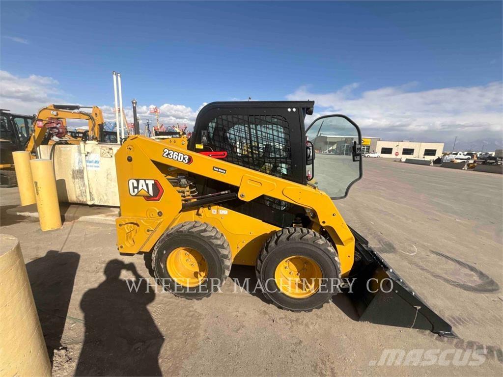 CAT 236D3 C3H2 Chargeuse compacte