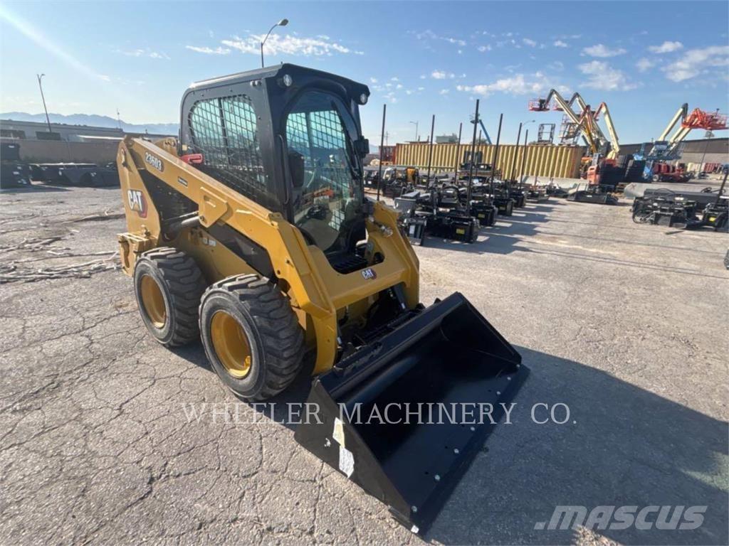 CAT 236D3 C3H2 Chargeuse compacte