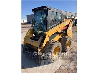 CAT 236D3STD1C Chargeuse compacte