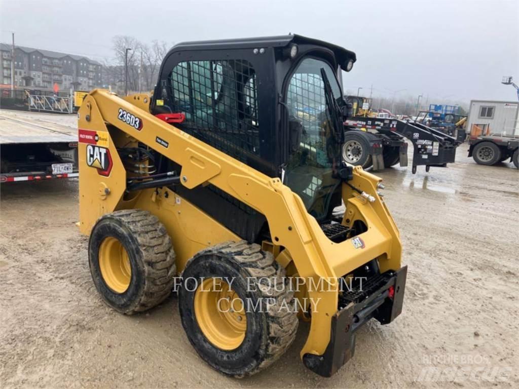 CAT 236D3STD2C Chargeuse compacte