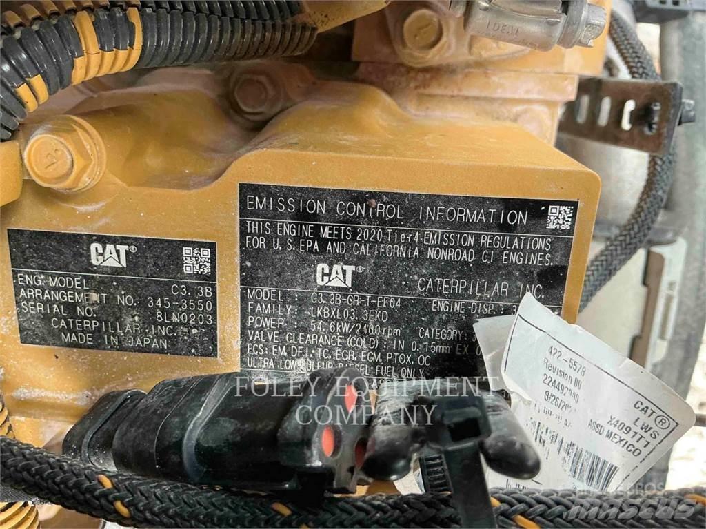 CAT 236D3STD2C Chargeuse compacte