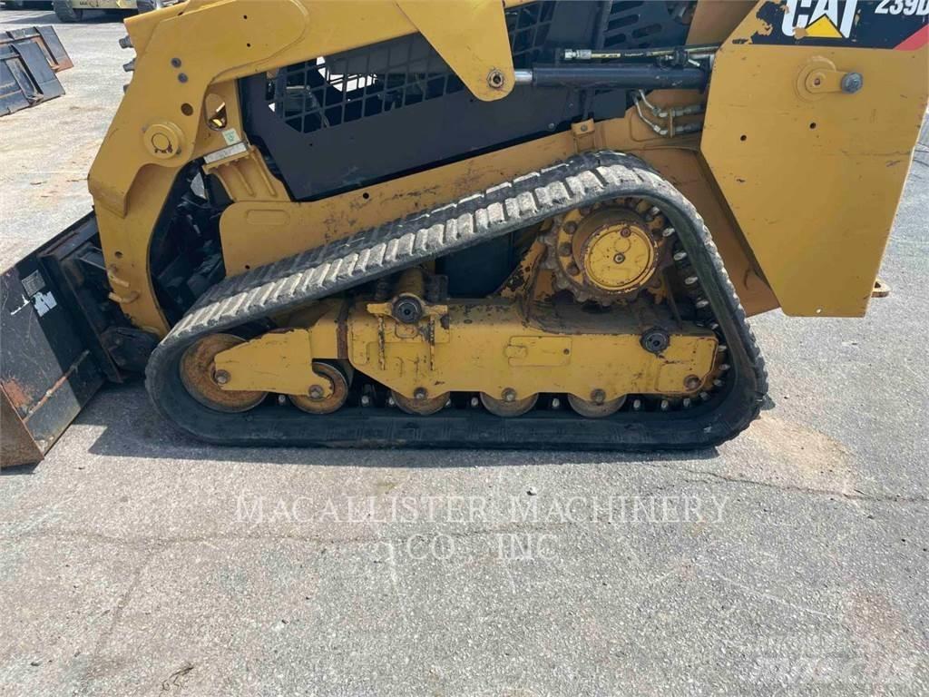 CAT 239D Chargeuse sur chenilles
