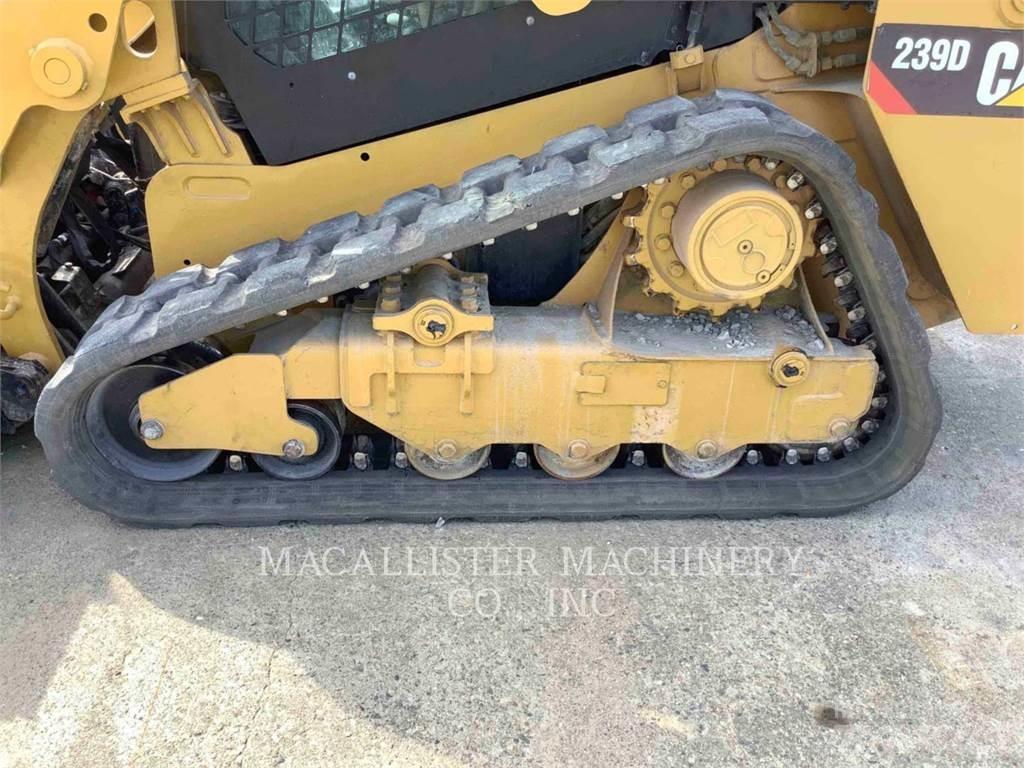 CAT 239D Chargeuse sur chenilles