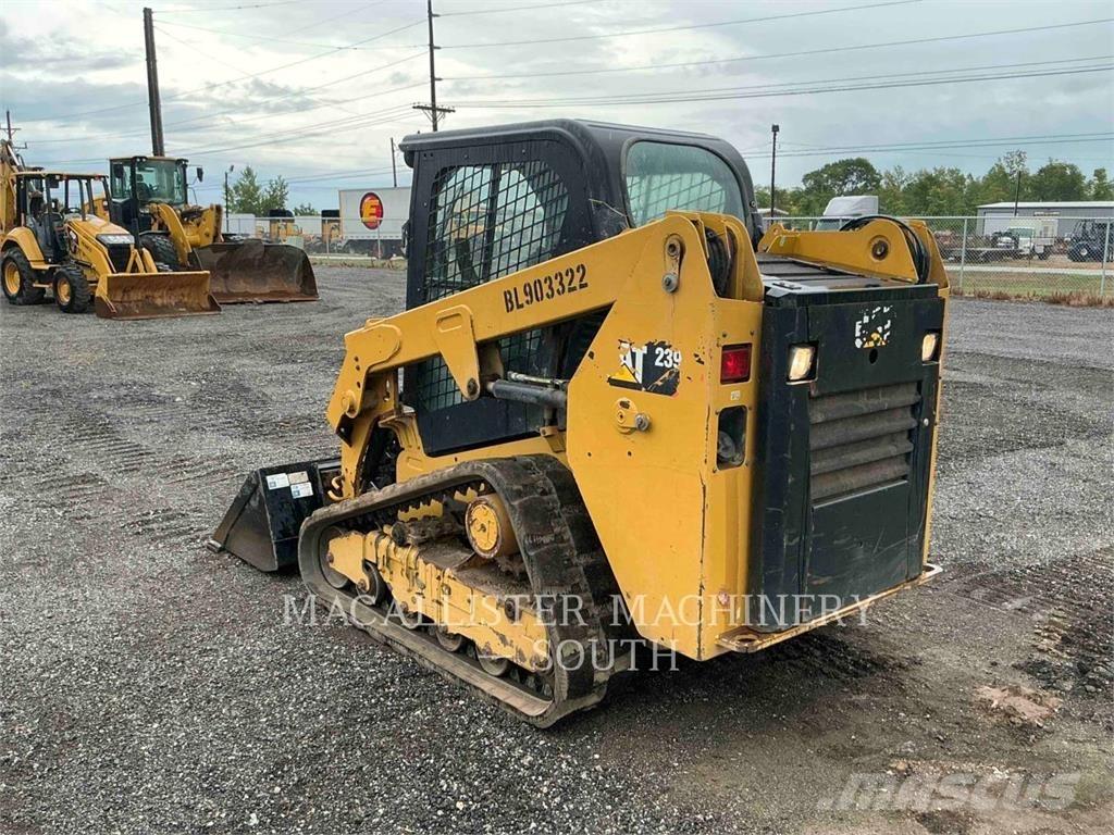 CAT 239D Chargeuse sur chenilles