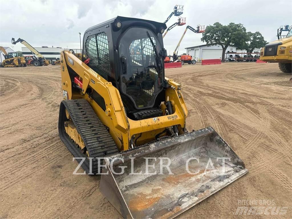 CAT 239D3 Chargeuse sur chenilles