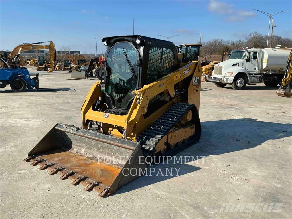 CAT 239D3 Chargeuse compacte