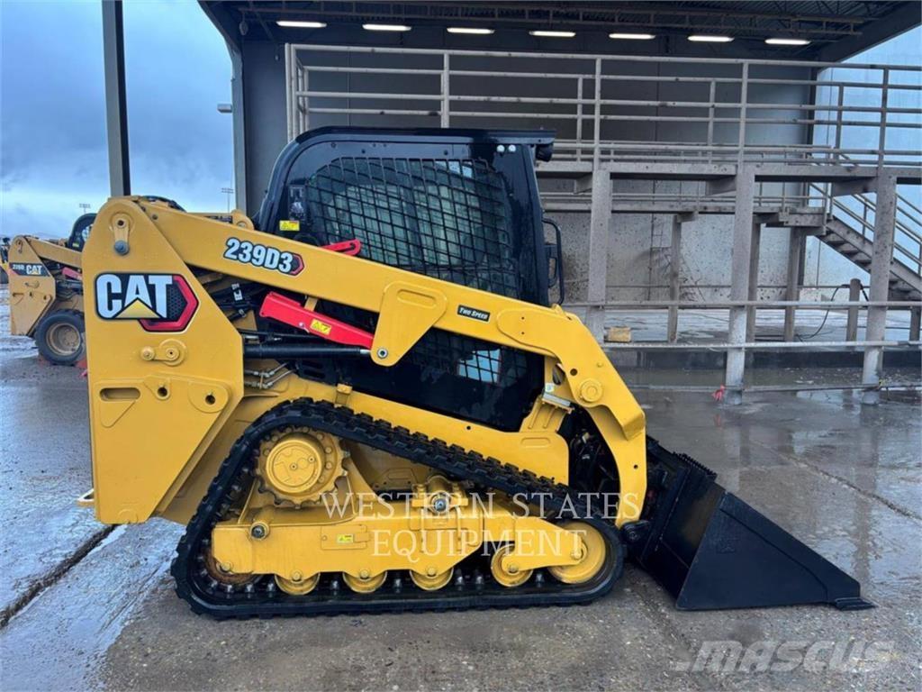 CAT 239D3 Chargeuse compacte