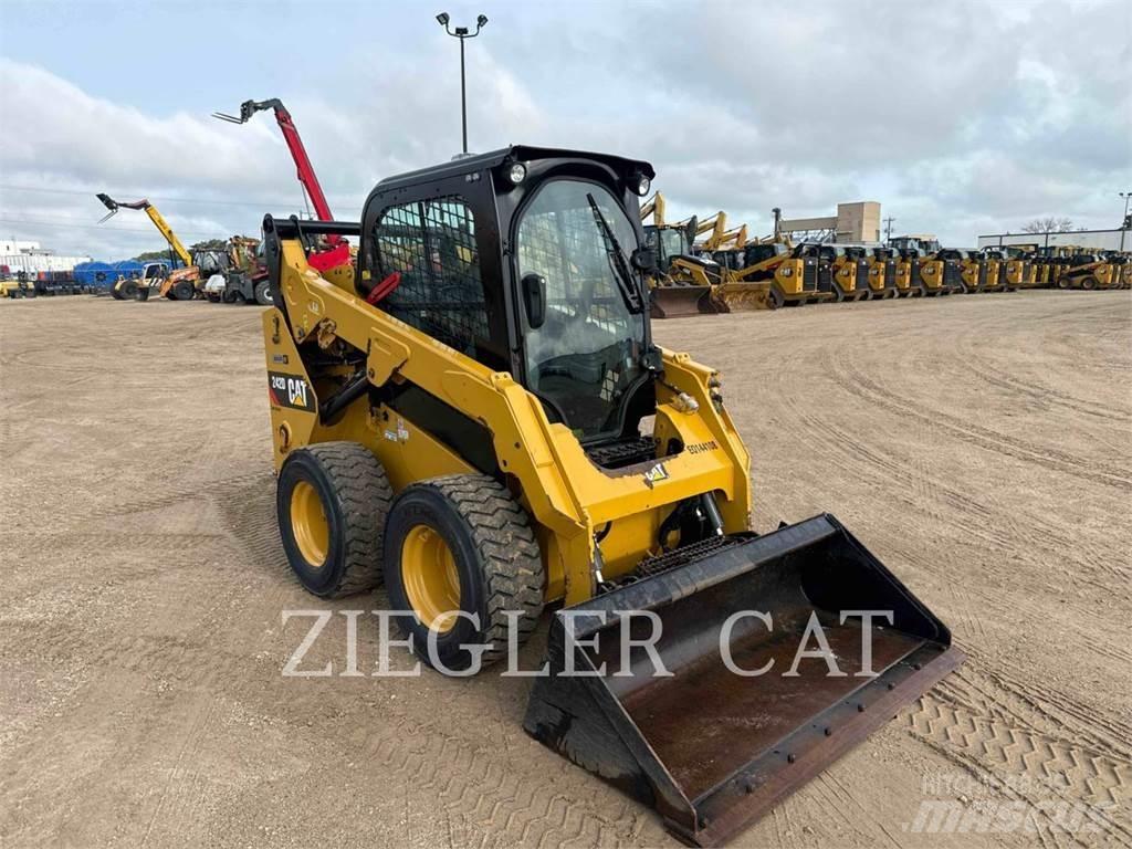 CAT 242D Chargeuse compacte