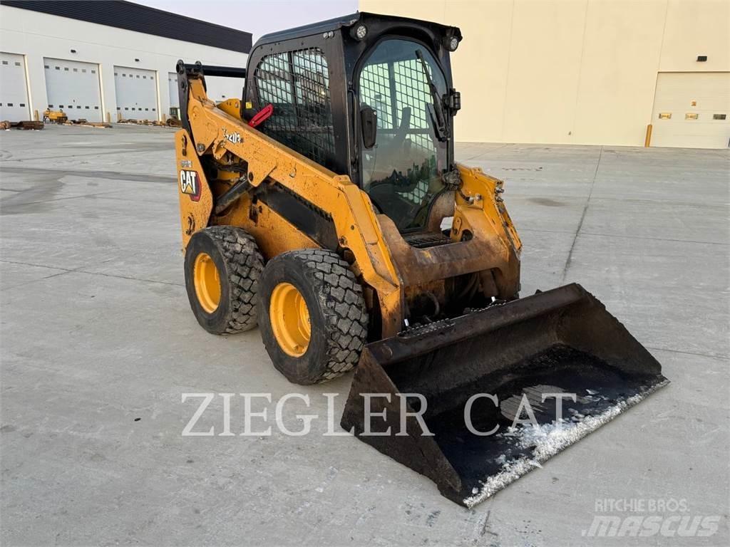 CAT 242D3 Chargeuse compacte