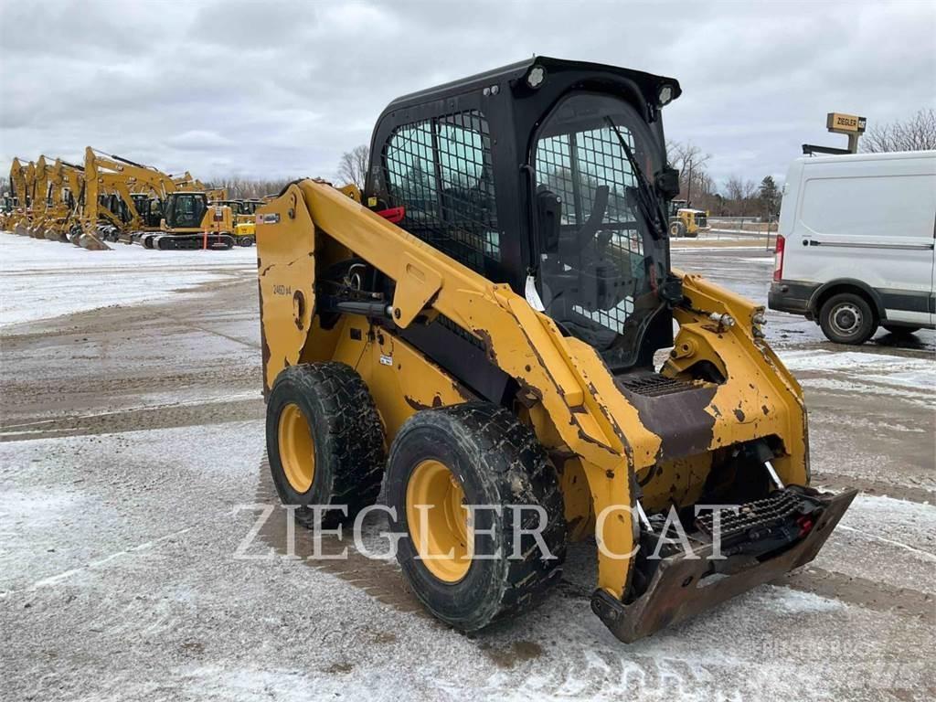 CAT 246D Chargeuse compacte