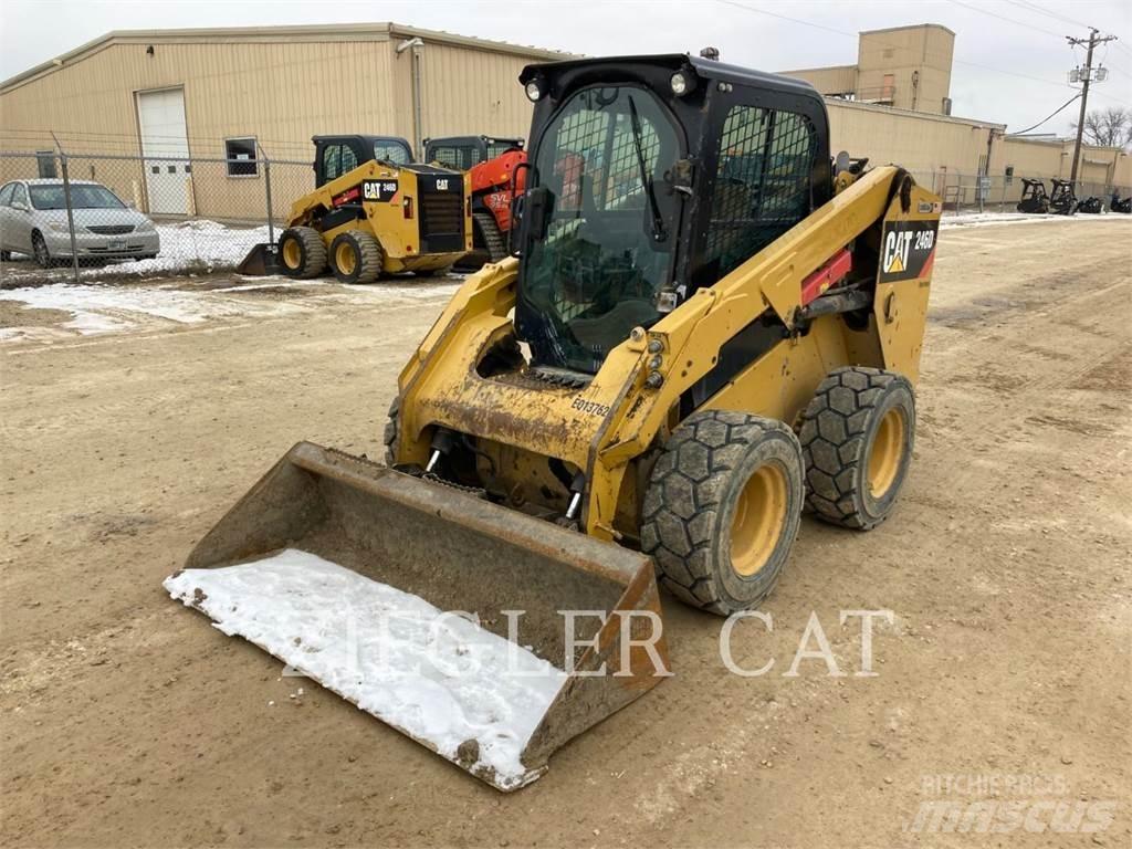 CAT 246D Chargeuse compacte