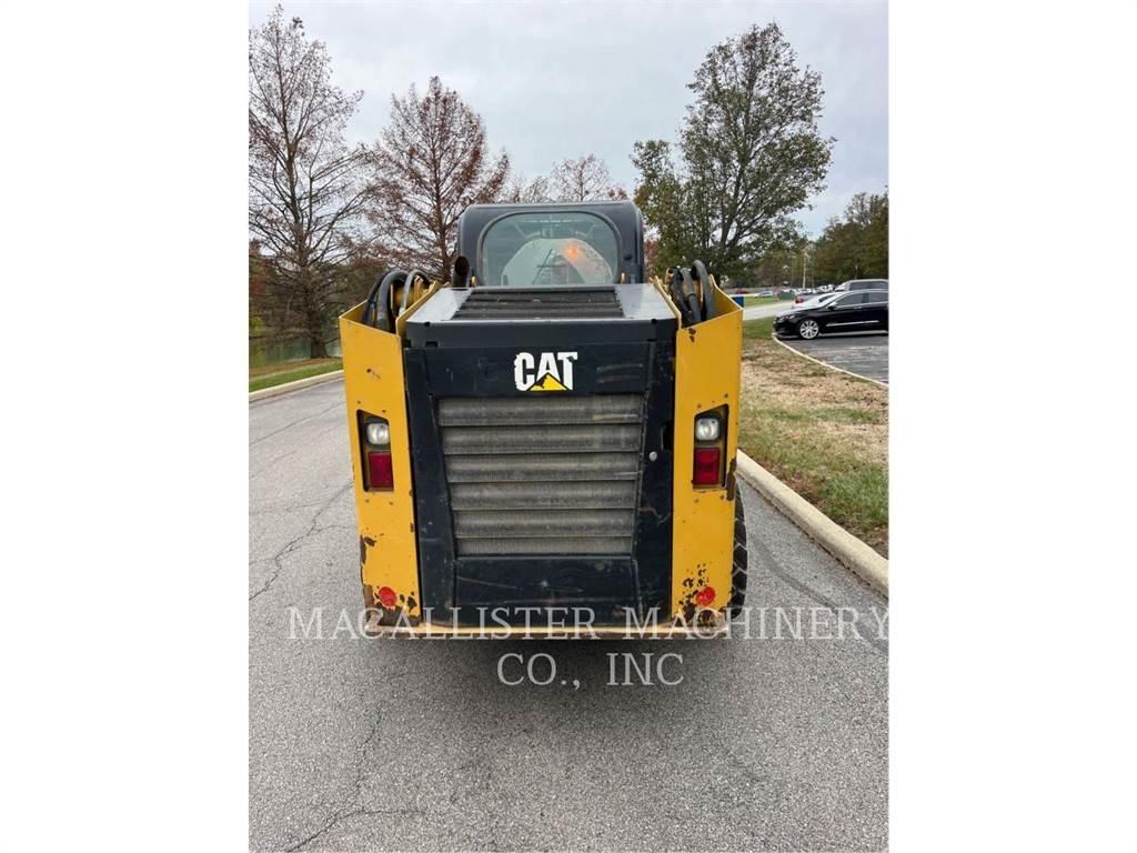 CAT 246D Chargeuse compacte