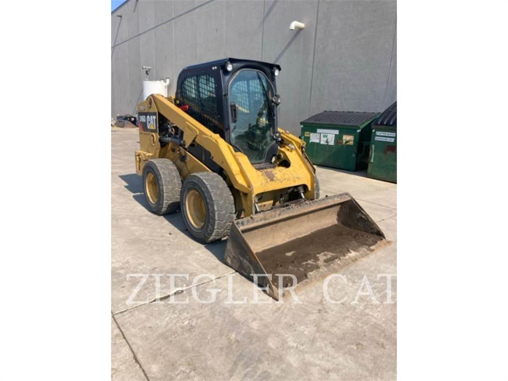 CAT 246D Chargeuse compacte