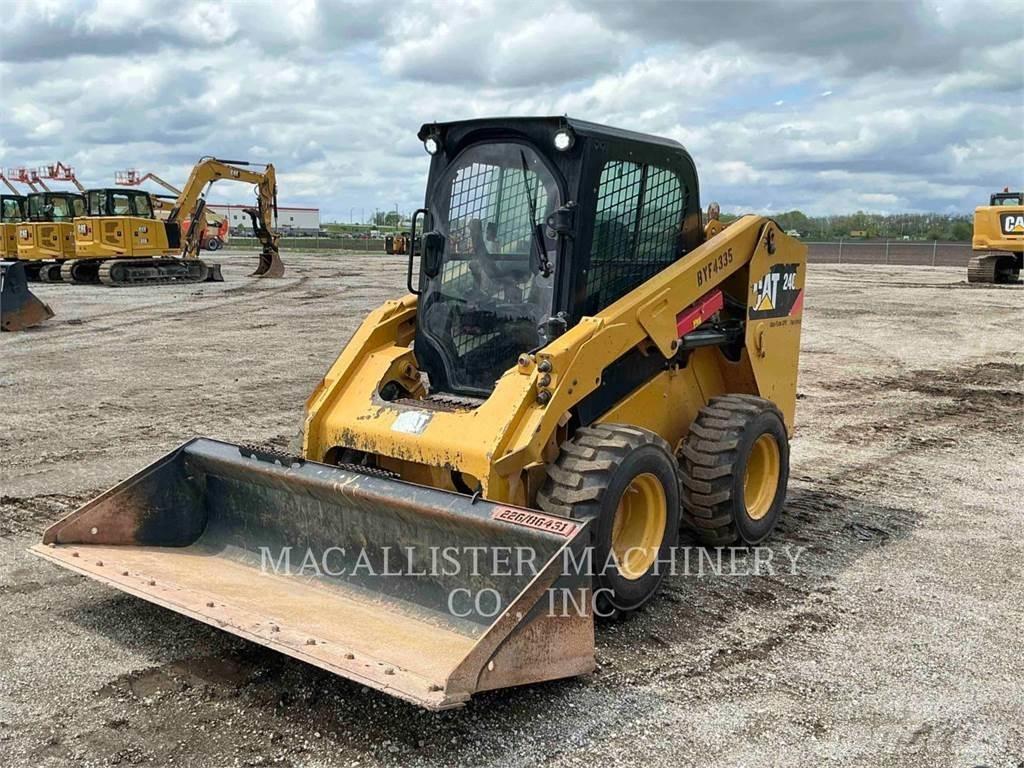 CAT 246D Chargeuse compacte
