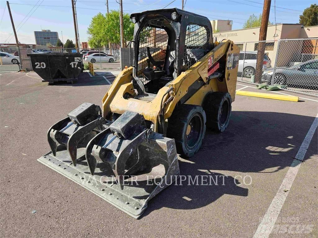 CAT 246D Chargeuse compacte