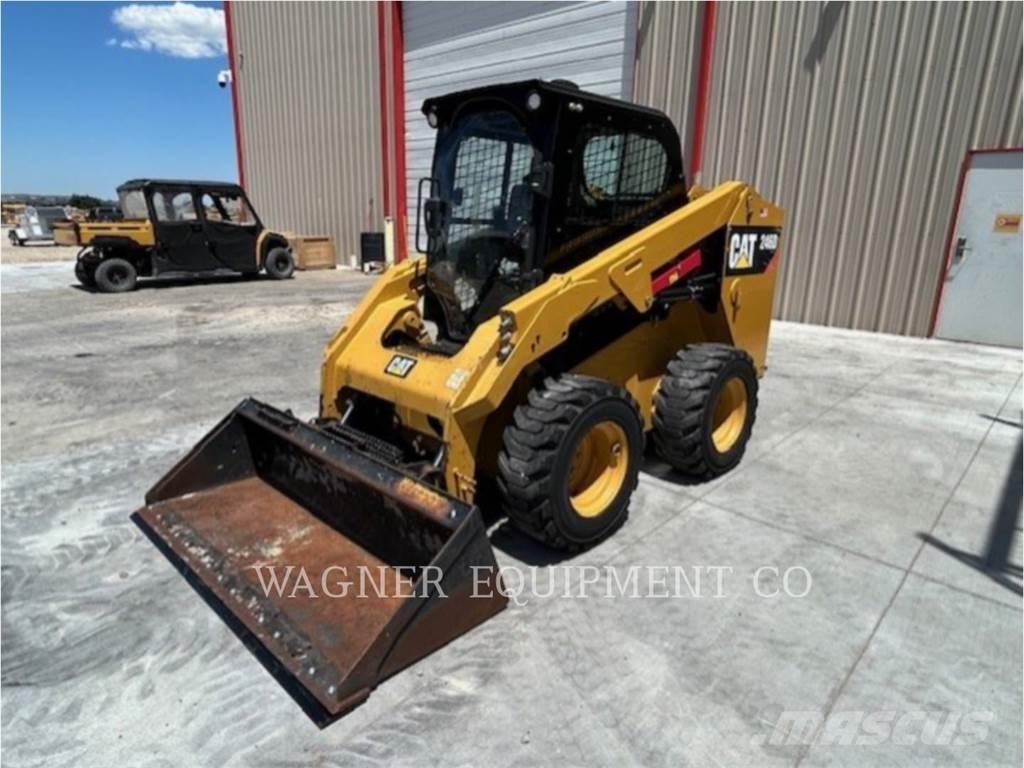 CAT 246D Chargeuse compacte