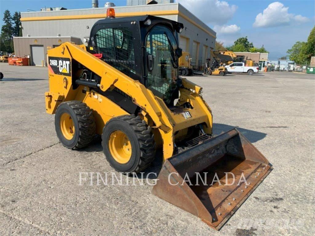 CAT 246D Chargeuse compacte