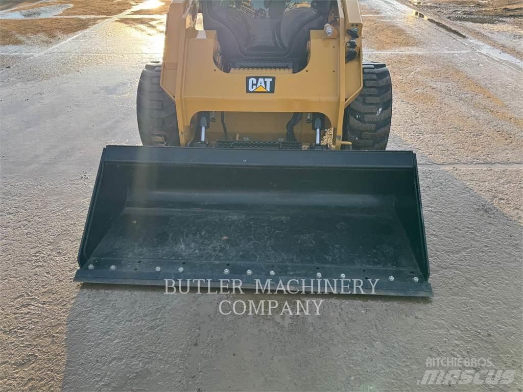 CAT 246D C3H2 Chargeuse compacte