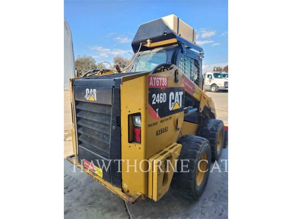 CAT 246D CBHF Chargeuse compacte
