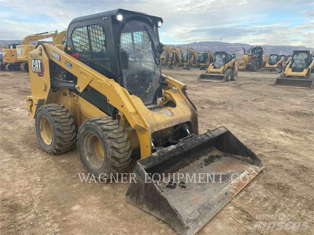 CAT 246D3 Chargeuse compacte