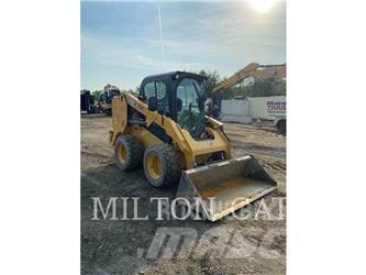 CAT 246D3 Chargeuse compacte