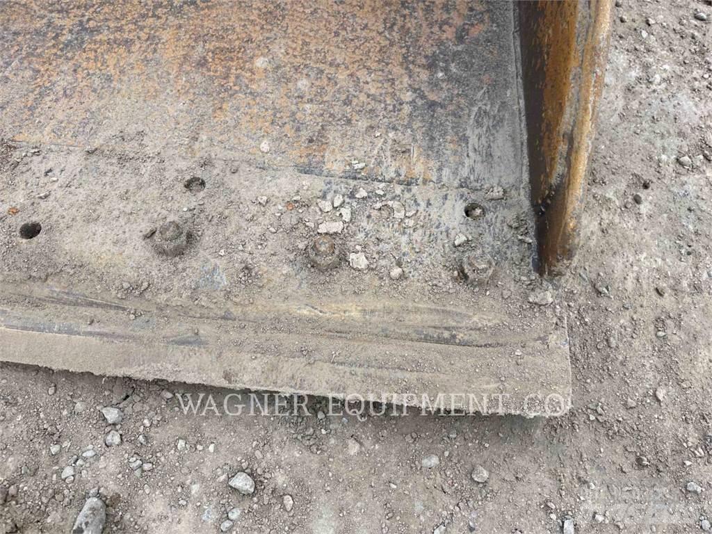CAT 246D3 Chargeuse compacte