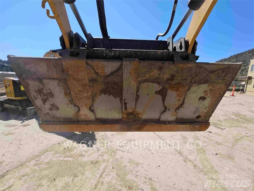 CAT 246D3 Chargeuse compacte