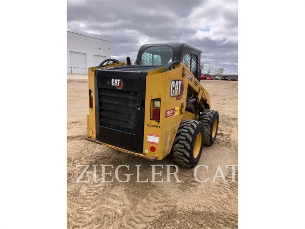CAT 246D3 Chargeuse compacte