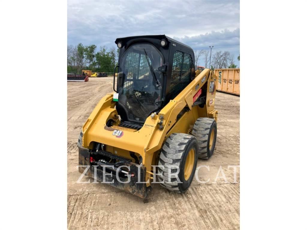 CAT 246D3 Chargeuse compacte