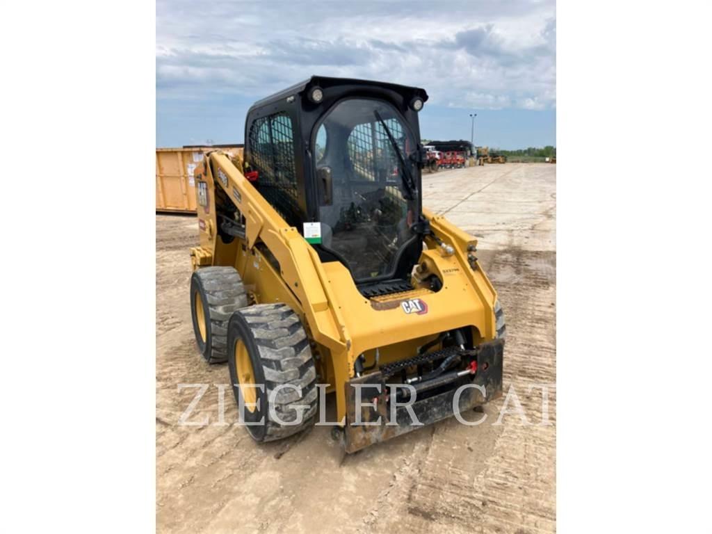 CAT 246D3 Chargeuse compacte